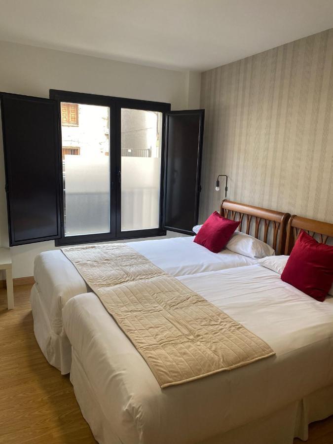 Apartamentos Palacio Azcarate Calle Calvario Ezcaray Kültér fotó