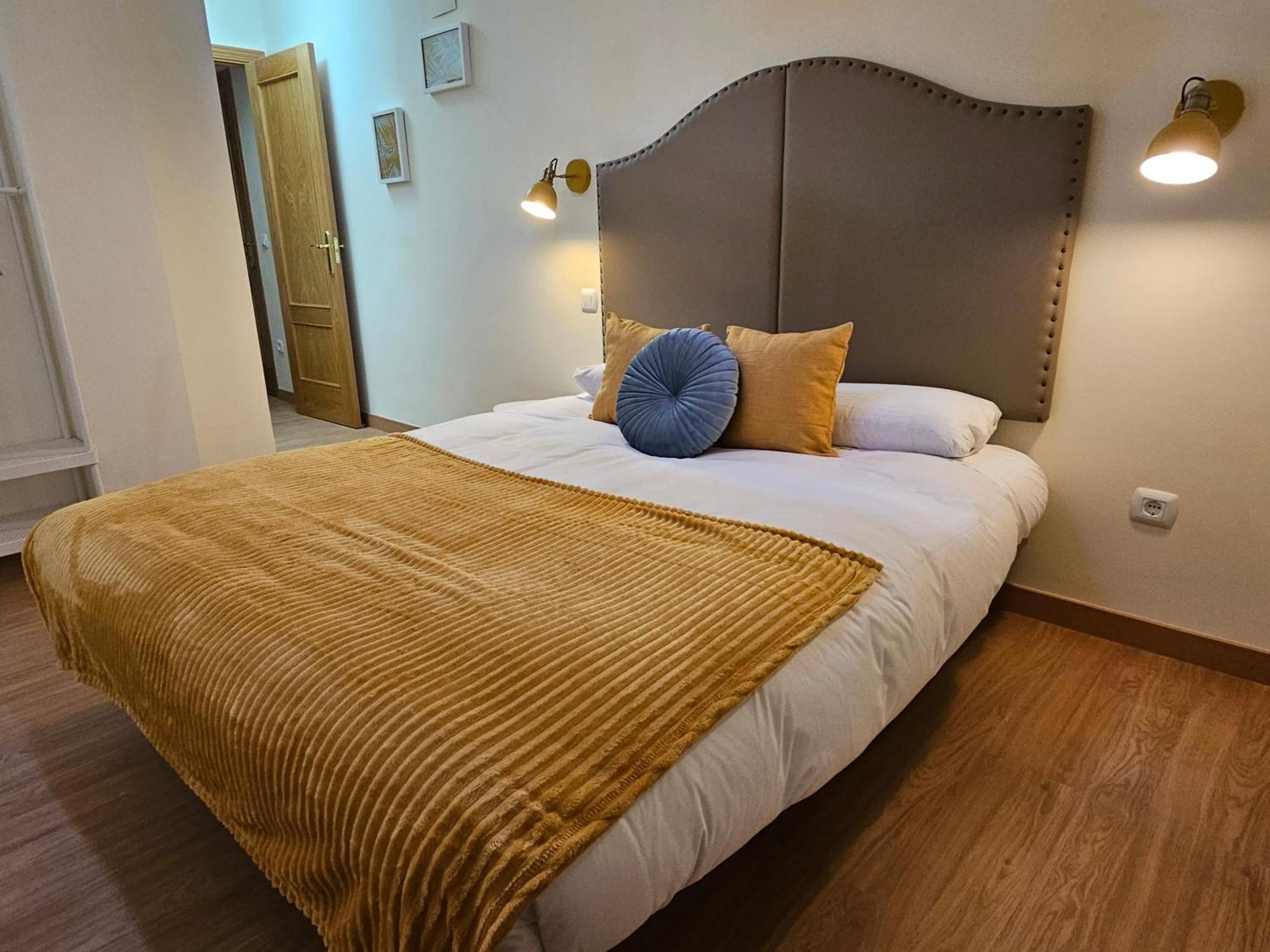 Apartamentos Palacio Azcarate Calle Calvario Ezcaray Kültér fotó