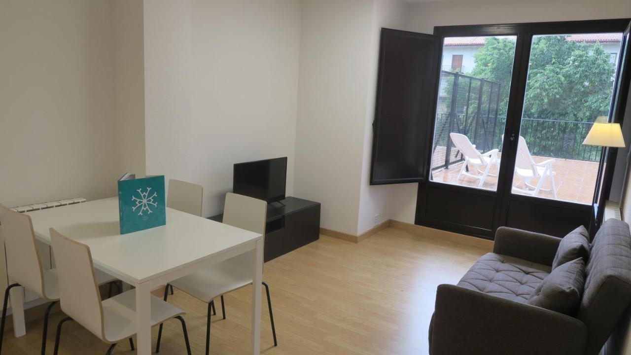 Apartamentos Palacio Azcarate Calle Calvario Ezcaray Kültér fotó